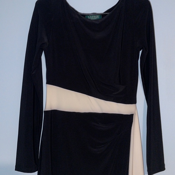 Black evening dress - Picture 3 of 9